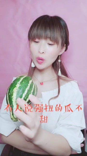 吃瓜娱乐酱6个信号,吃瓜娱乐酱捕捉六大信号,带你探秘明星幕后生活